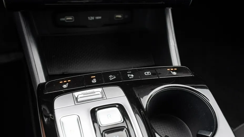 HYUNDAI Tucson -