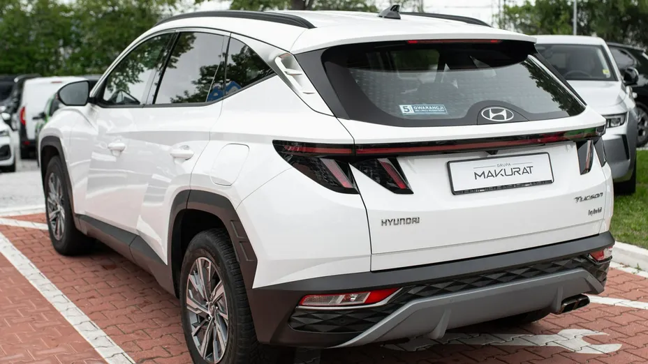 HYUNDAI Tucson -