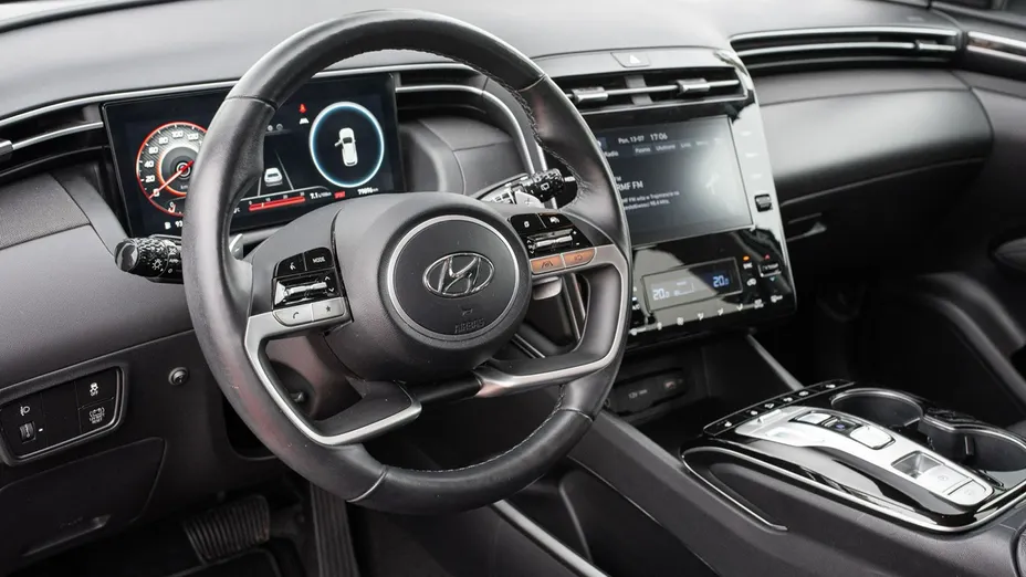 HYUNDAI Tucson -