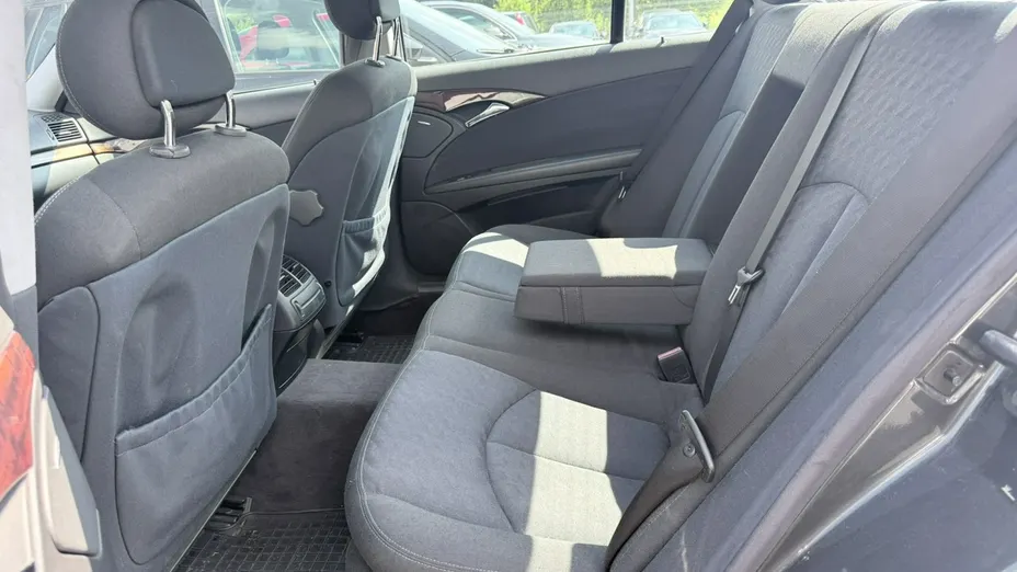 MERCEDES-BENZ E Klasa -
