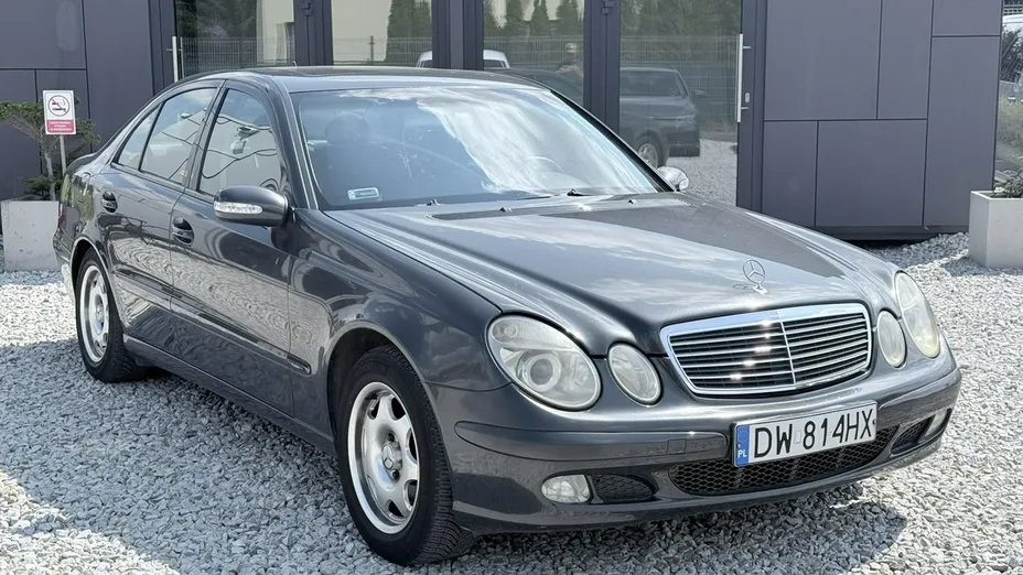 MERCEDES-BENZ E Klasa -