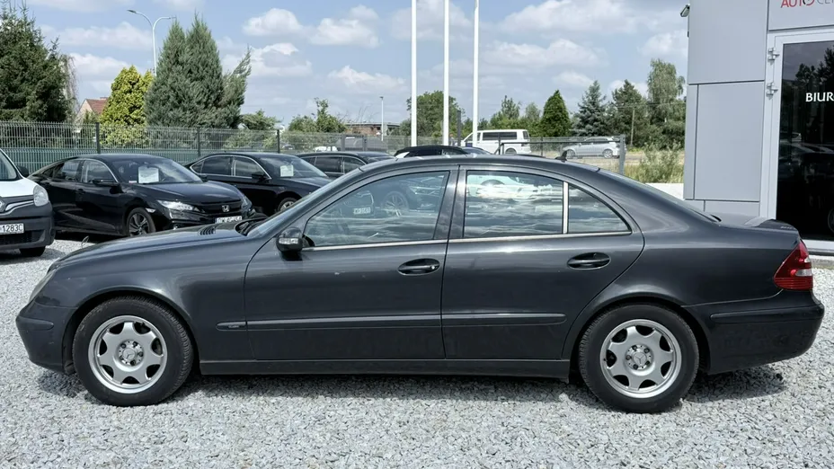 MERCEDES-BENZ E Klasa -