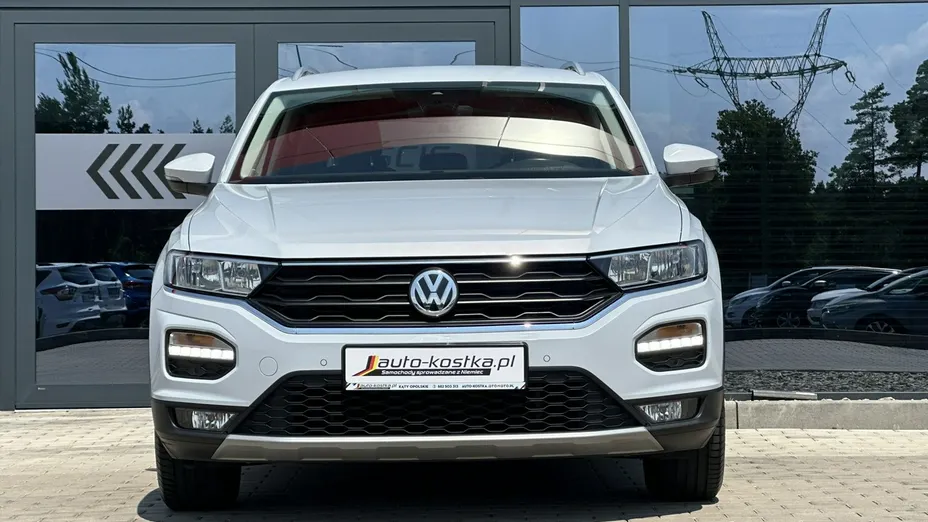 VOLKSWAGEN T-ROC -