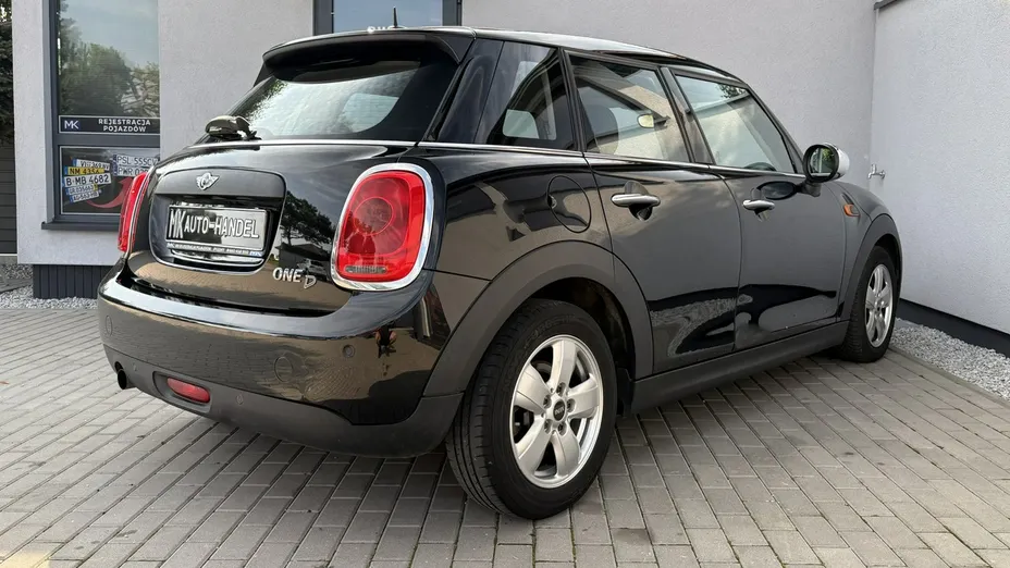 MINI One -