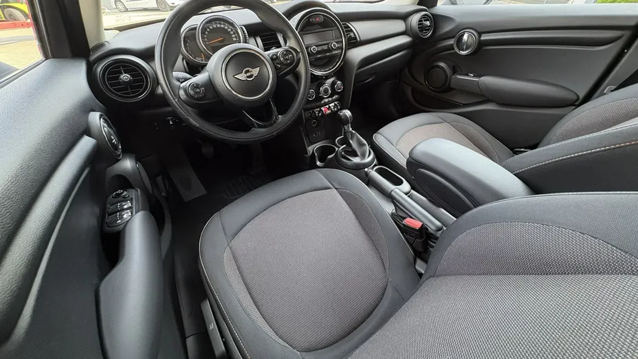MINI One -
