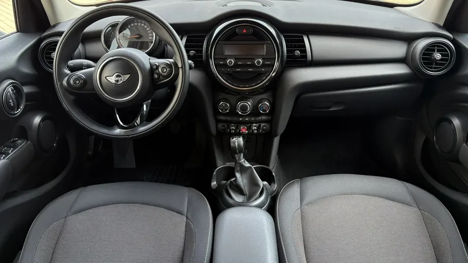 MINI One -