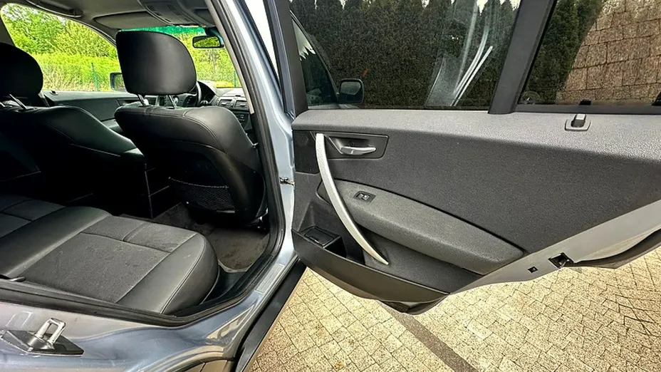BMW X3 -