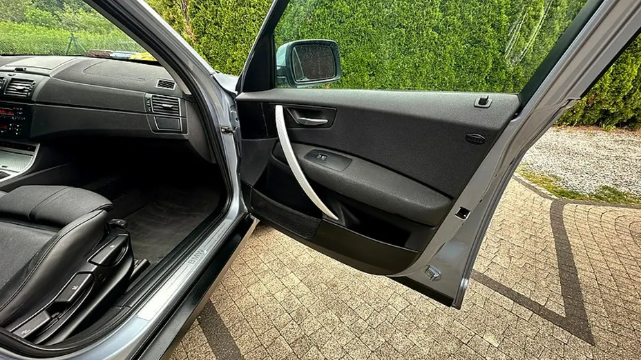 BMW X3 -