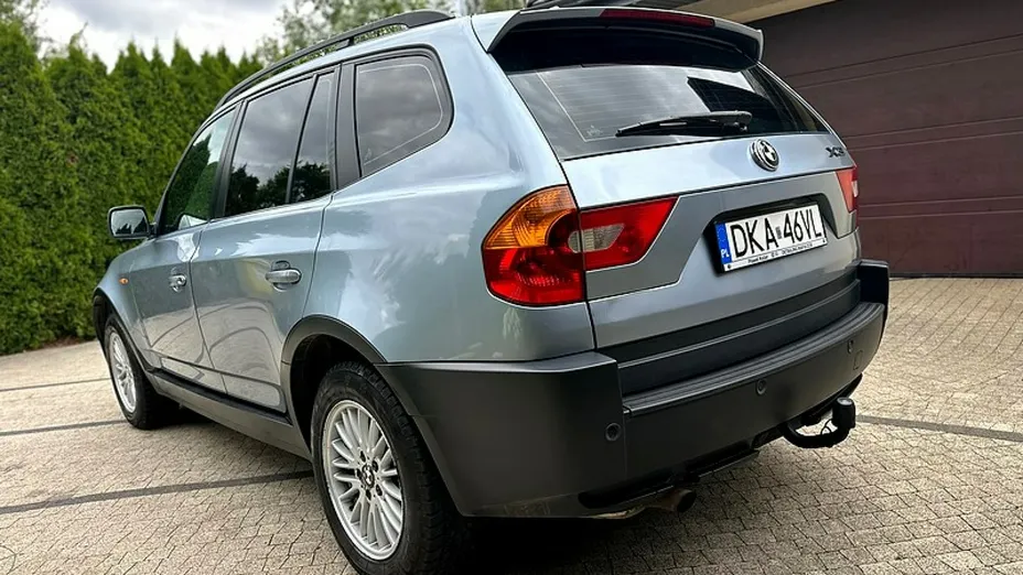 BMW X3 -