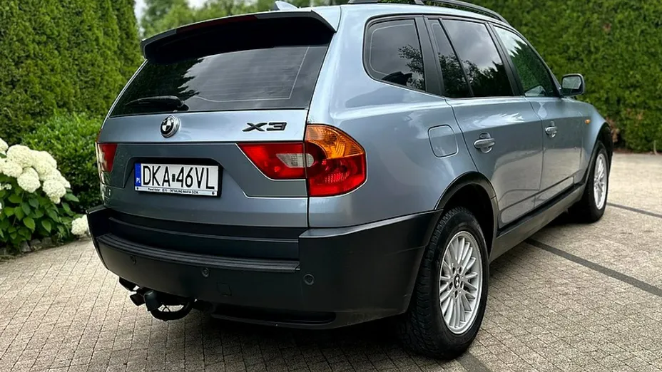 BMW X3 -