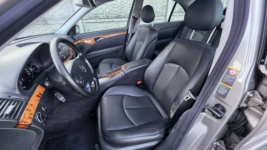 MERCEDES-BENZ E Klasa -