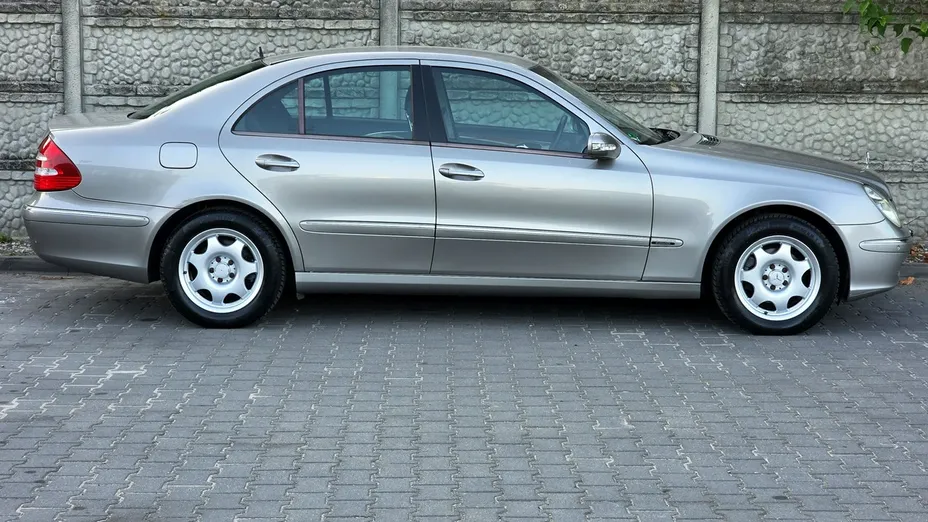 MERCEDES-BENZ E Klasa -