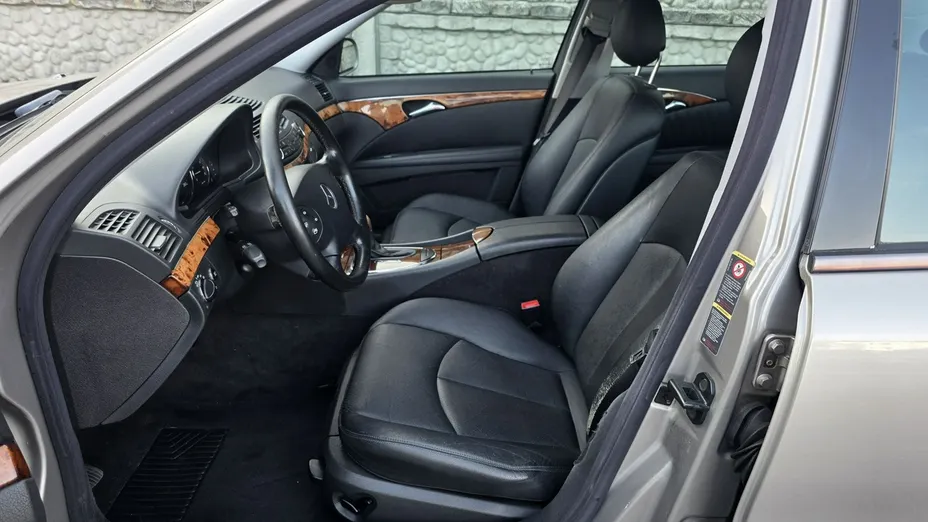 MERCEDES-BENZ E Klasa -
