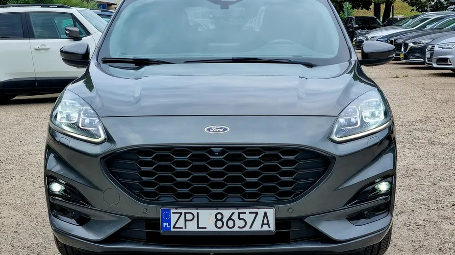 FORD Kuga -