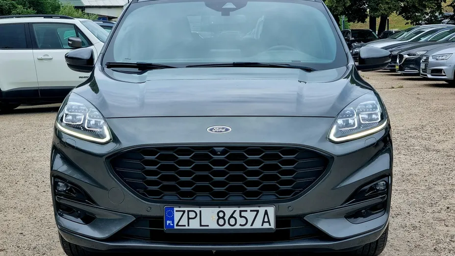 FORD Kuga -