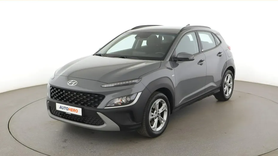 HYUNDAI Kona -