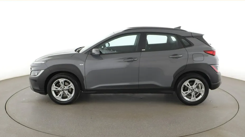 HYUNDAI Kona -