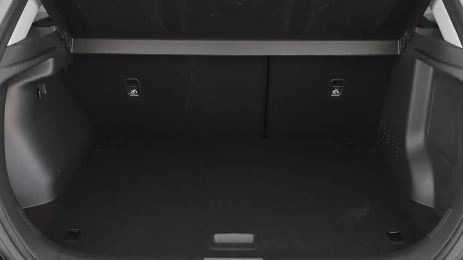 HYUNDAI Kona -