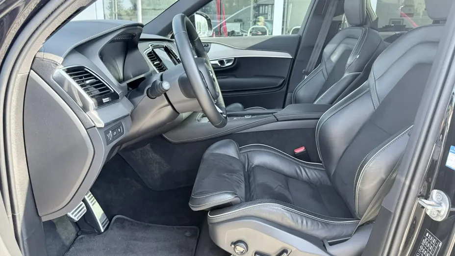 VOLVO XC90 -