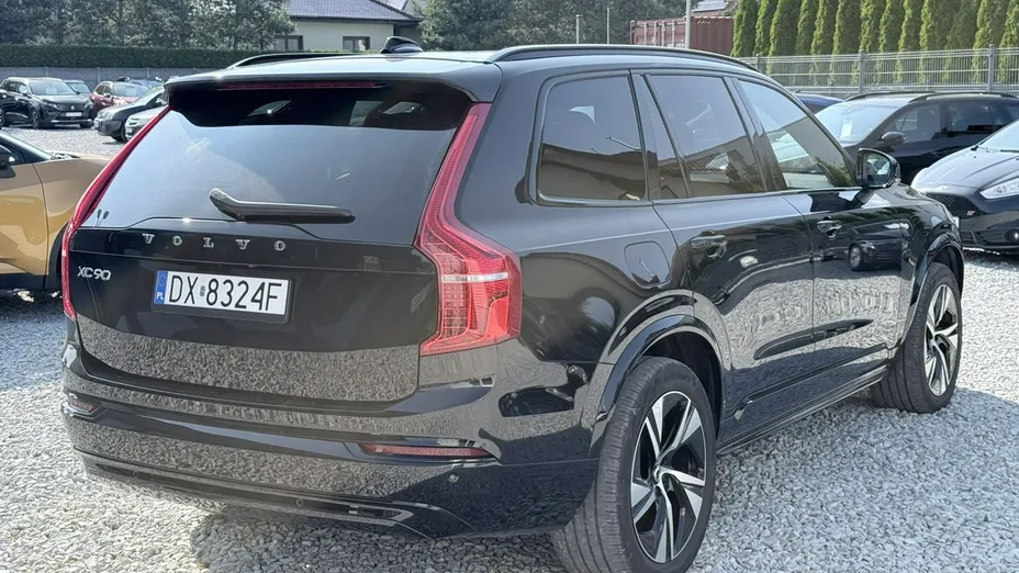 VOLVO XC90 -