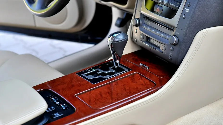 LEXUS GS -