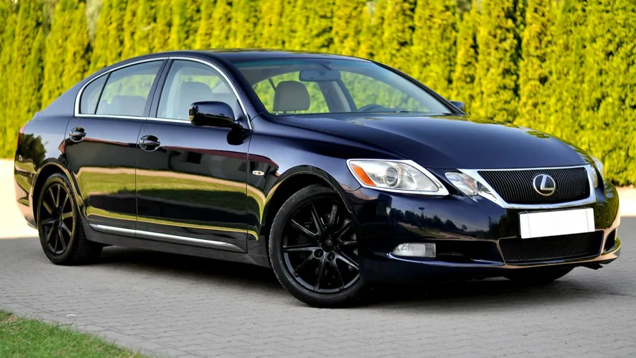 LEXUS GS -