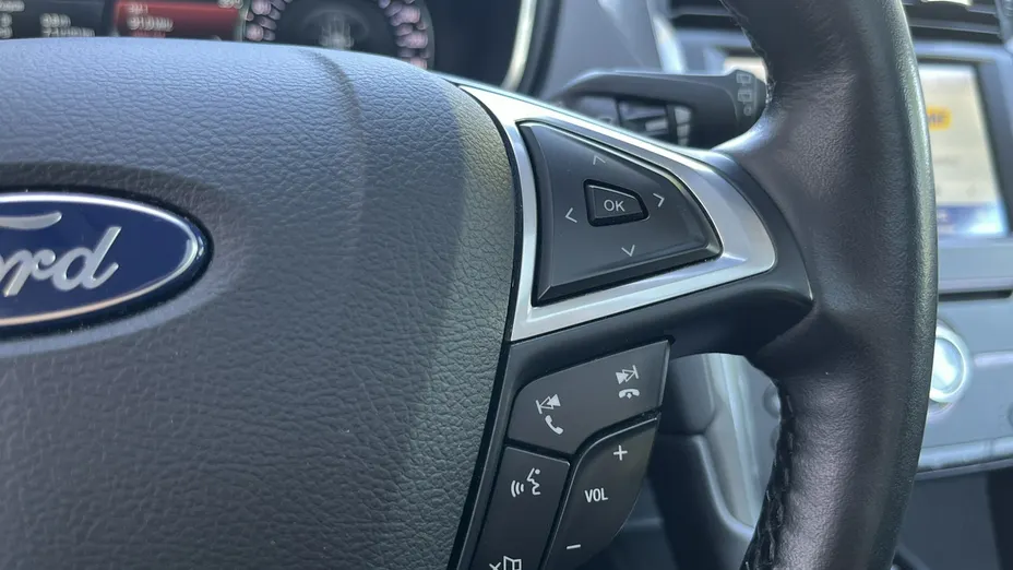FORD Mondeo -