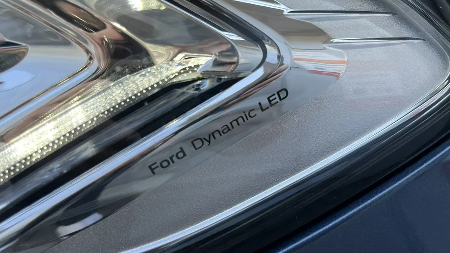 FORD Mondeo -
