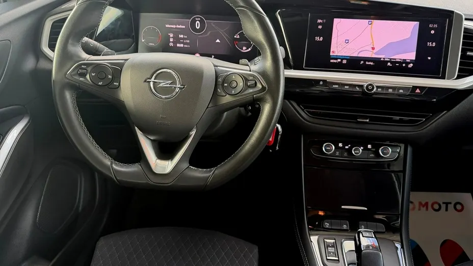 OPEL Grandland X -