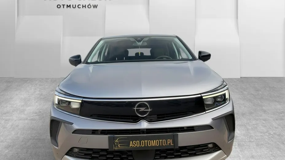 OPEL Grandland X -