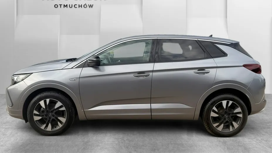 OPEL Grandland X -