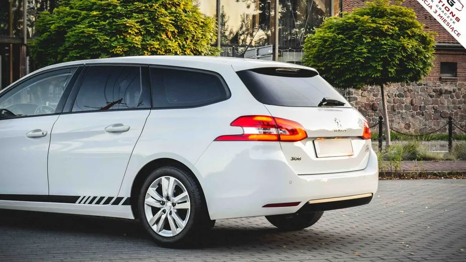 PEUGEOT 308 -