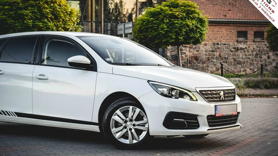 PEUGEOT 308 -