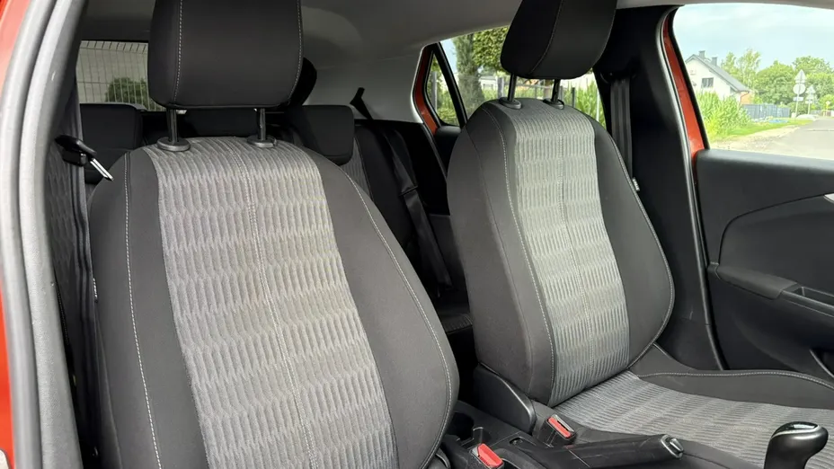 OPEL Corsa -