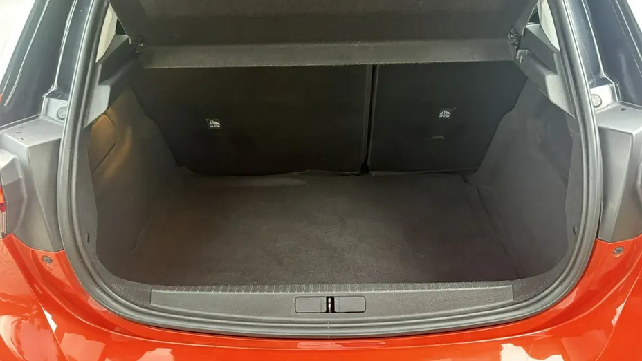 OPEL Corsa -