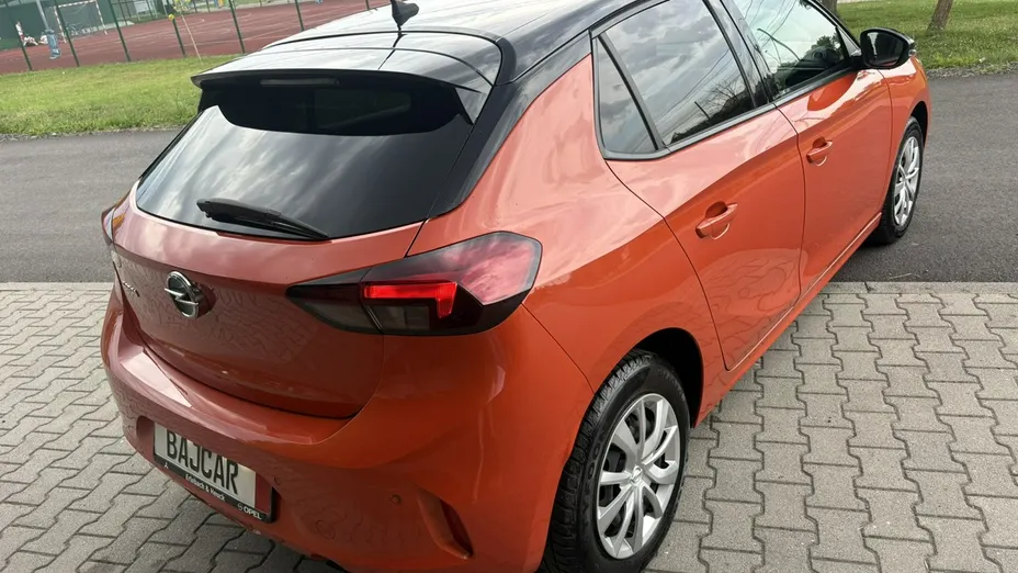 OPEL Corsa -