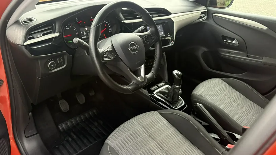 OPEL Corsa -