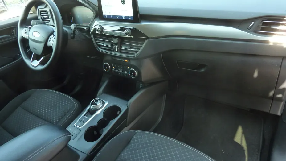 FORD Escape -