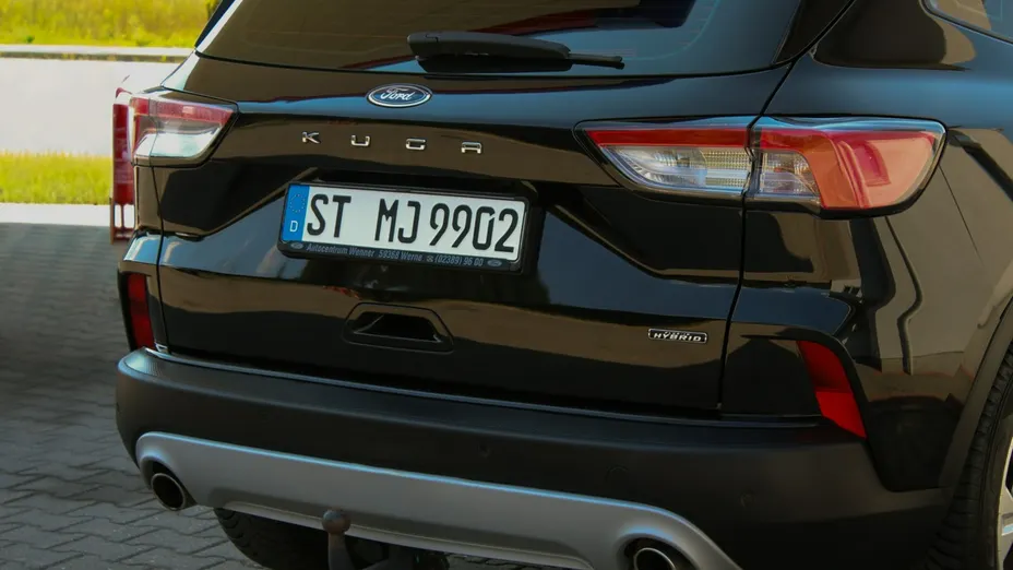 FORD Kuga -