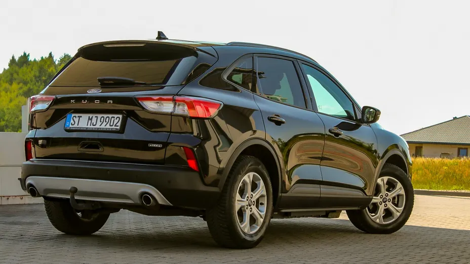 FORD Kuga -