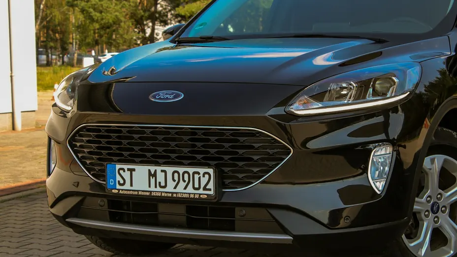 FORD Kuga -
