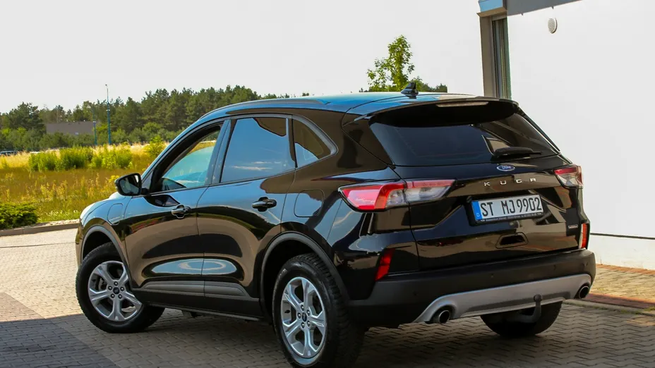 FORD Kuga -