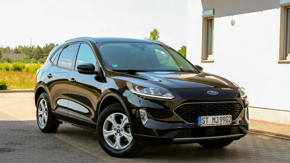 FORD Kuga -