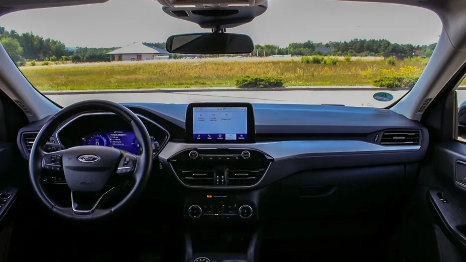 FORD Kuga -