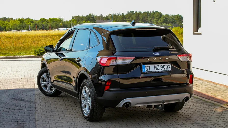 FORD Kuga -