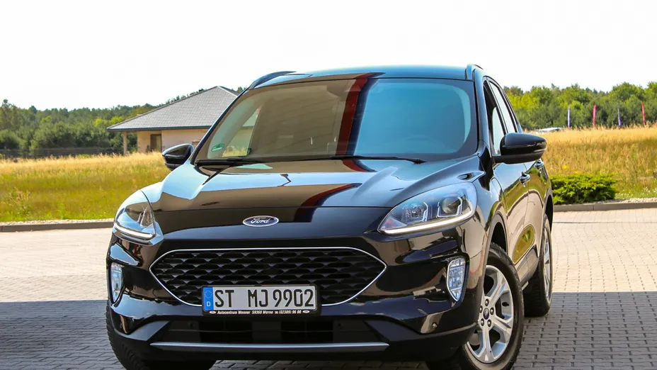 FORD Kuga -