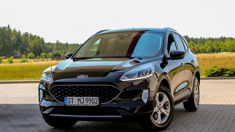 FORD Kuga -