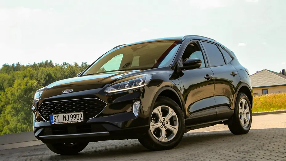 FORD Kuga -