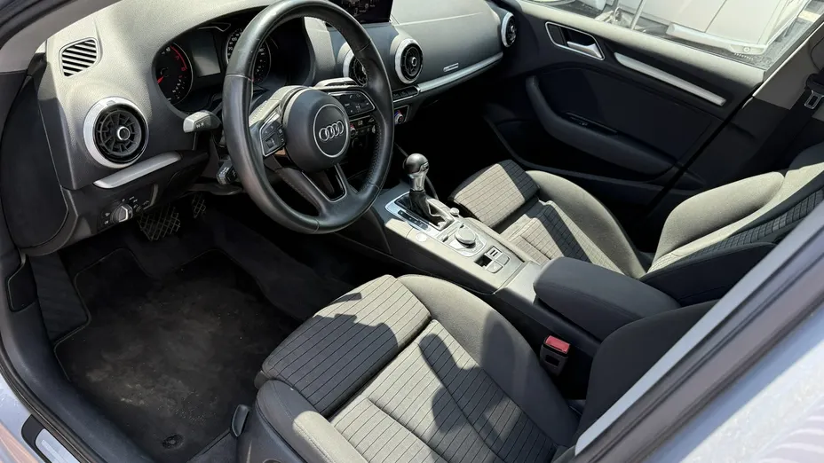 AUDI A3 Sportback -