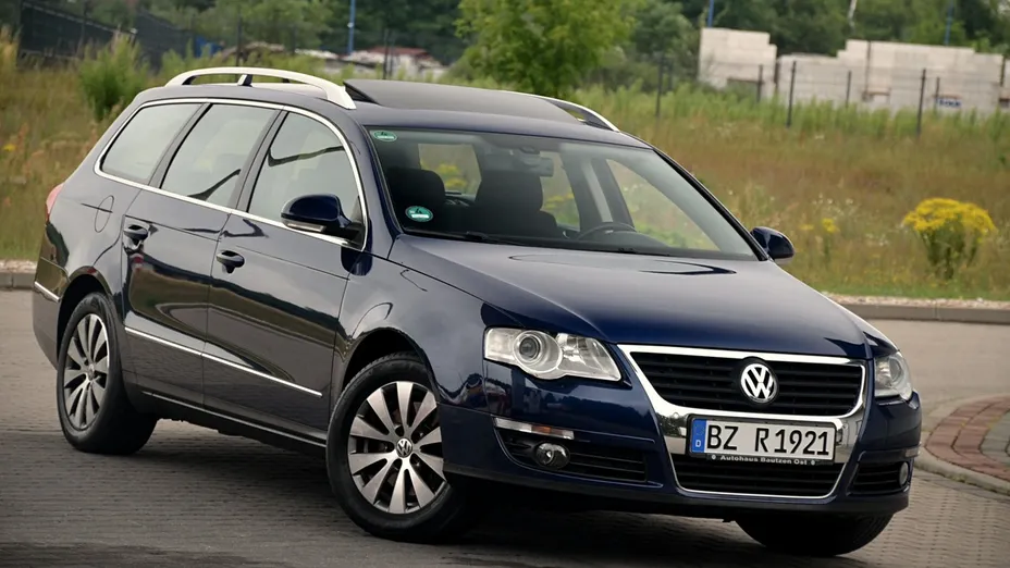VOLKSWAGEN Passat -